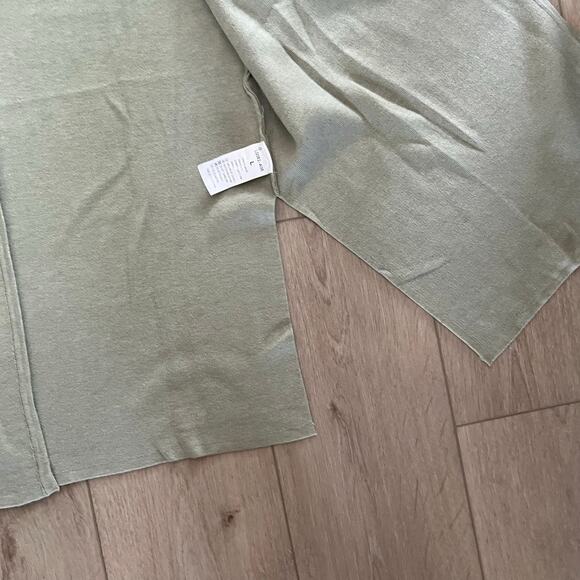 Lillusory Women’s Green Long Cardigan Sweater Size L - Picture 6 of 8
